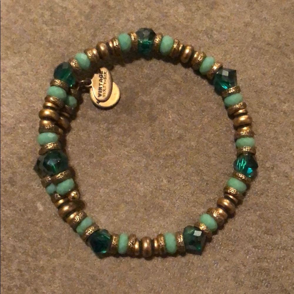 Bracelet